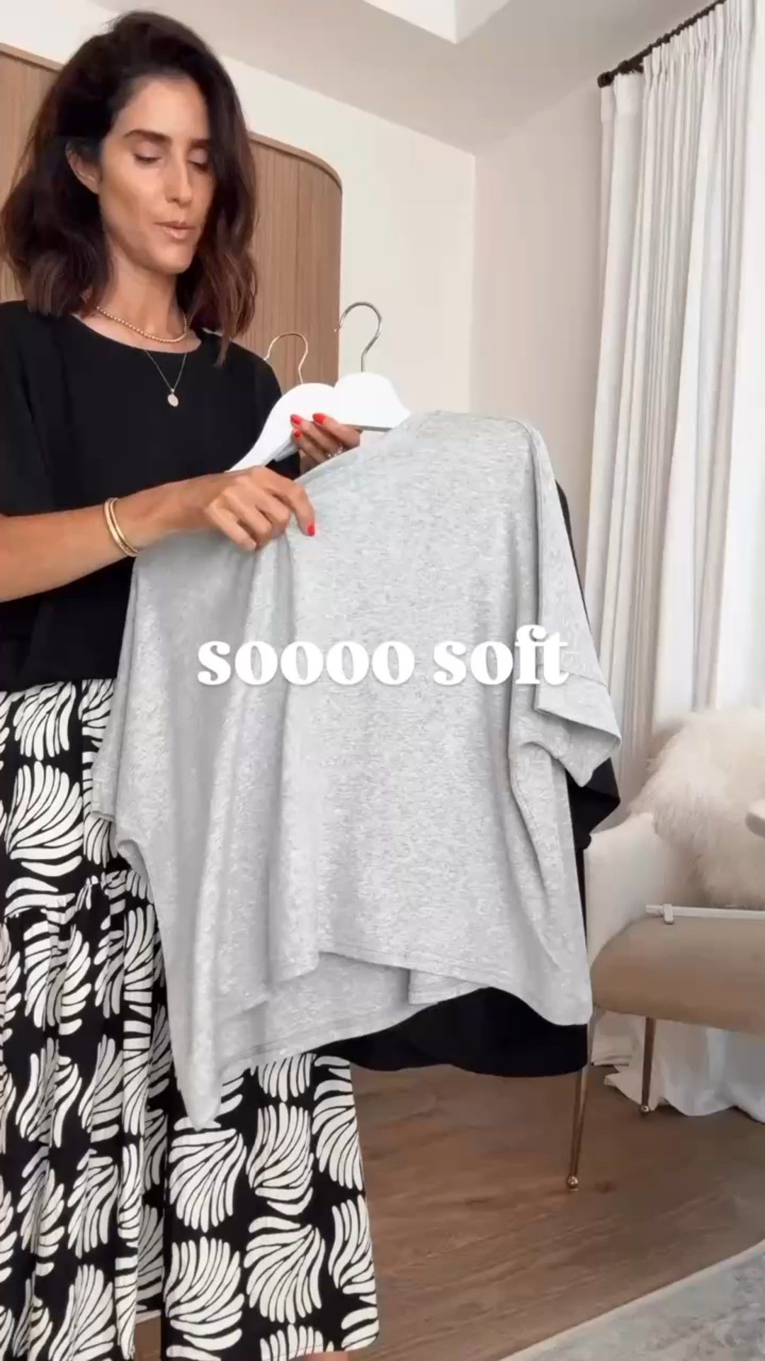 Girls… these tee are sooo soft! I'm just shy of 5-7" wearing the size small and small flowy pants as well. Great closet staples✨
#stylinbyaylin #aylin

#LTKSeasonal #LTKootd #LTKgrwm