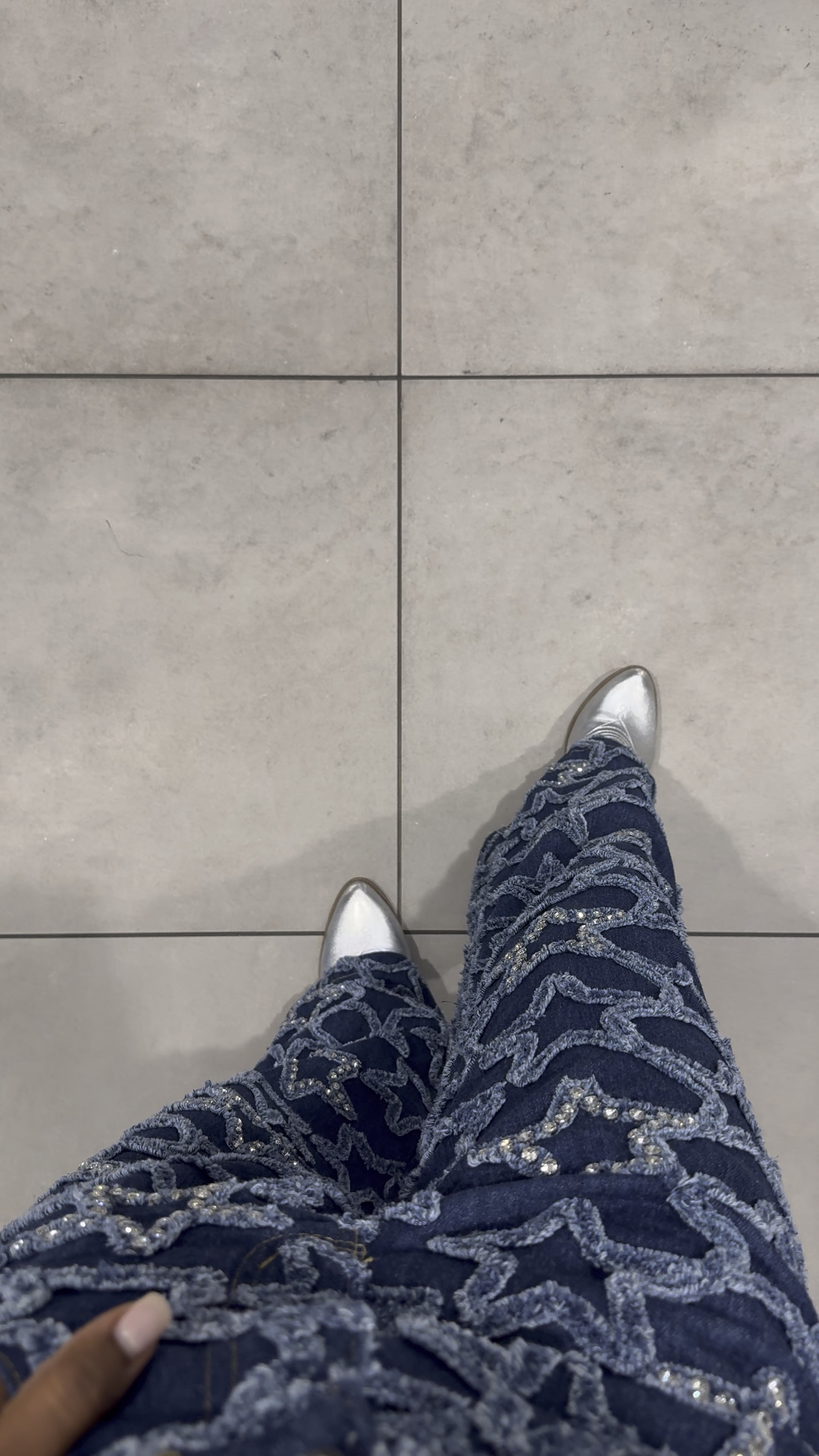 In motion🪩

#LTKFindsUnder100 #LTKSaleAlert #LTKWatchNow