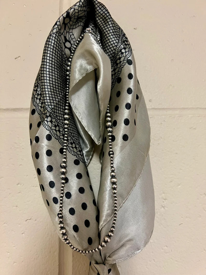 KINZ Necklace | Etsy (US)