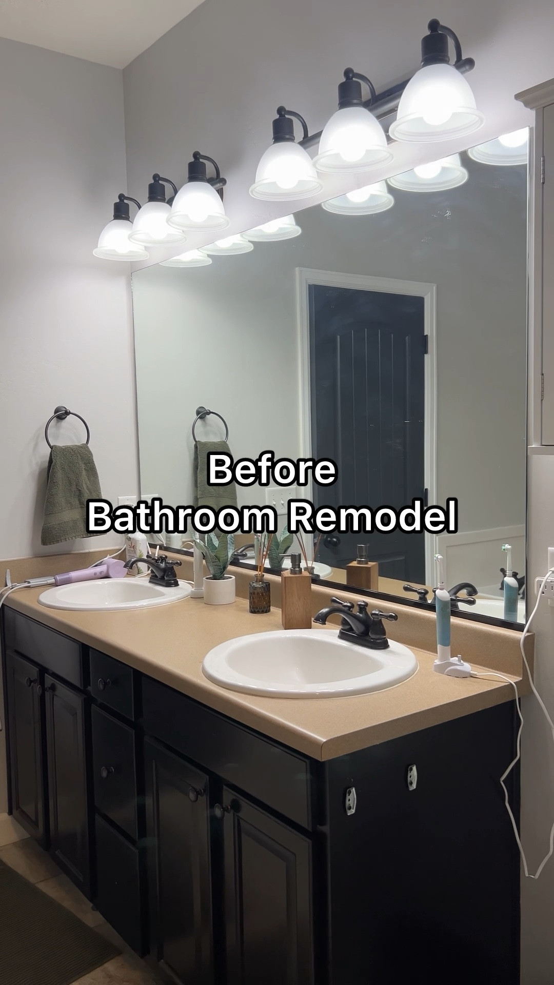 We remodeled our bathroom and I linked the lights & mirrors we used! 