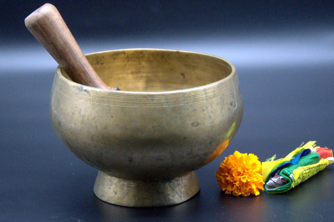 Naga Singing Bowl-6.5 Inches Rare Singing Bowl-best Quality Bowl-deep Long Lasting Sound-best for... | Etsy (US)