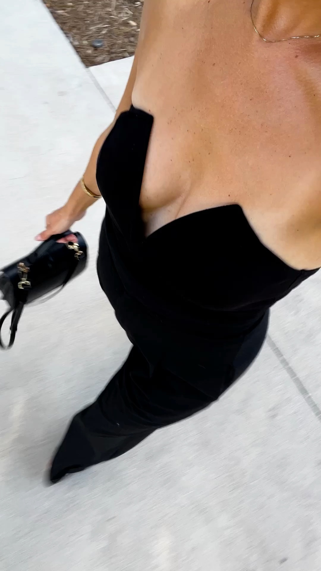 The outfit in motion 


#ootd #ootn #lotd #outfit #outfitinspo #outfitinspiration #dailyoutfits 

#LTKunder100 #LTKstyletip #LTKunder50