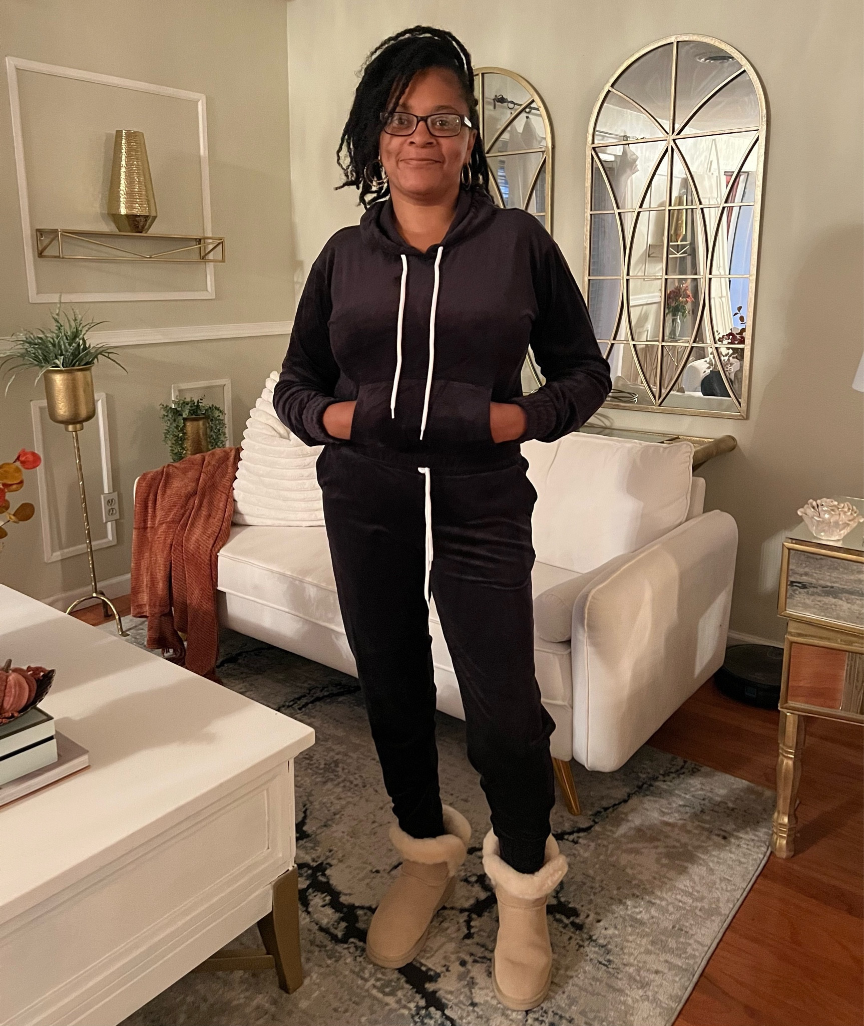 2-piece Velour set from Walmart for uber $20! Great gift idea! @Walmart #walmartfashion #walmart 

#LTKover40 #LTKGiftGuide #LTKstyletip