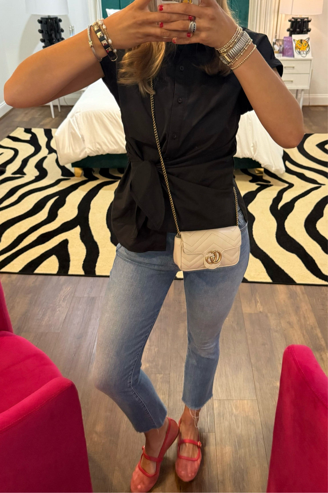 OOTN!!! ✨🙌🏻🖤💋
Top is Shien!!! The rest is linked here!!

#LTKFindsUnder100 #LTKBeauty #LTKGiftGuide