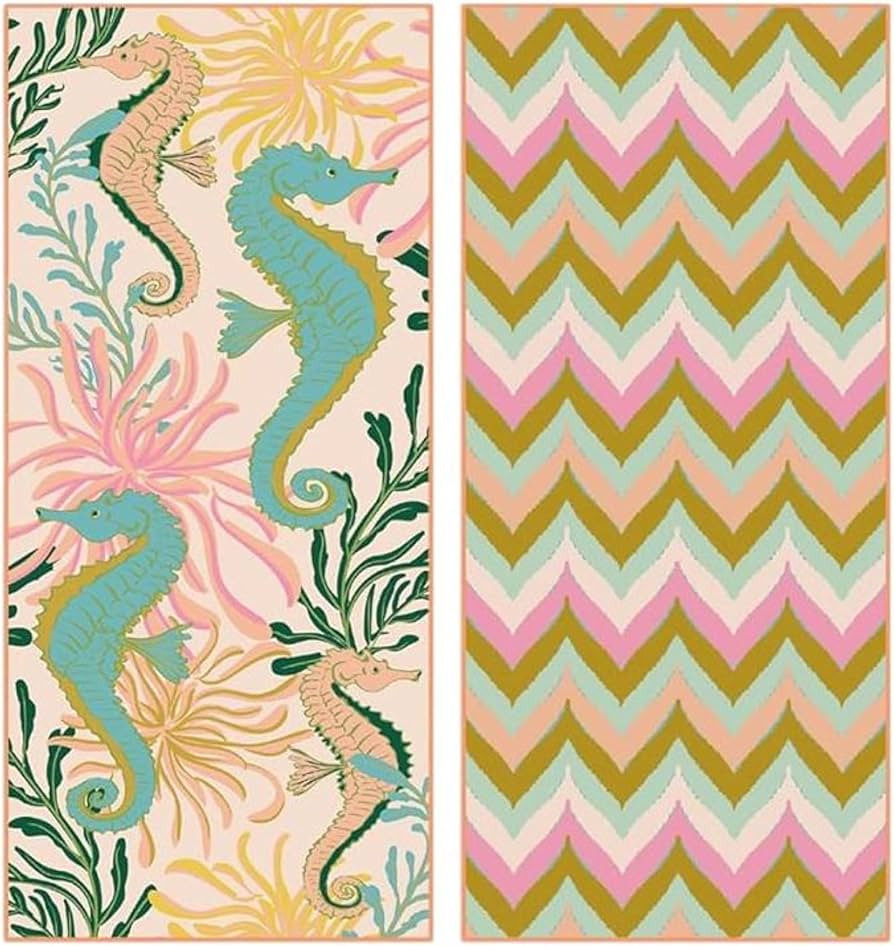 Seahorses Go Big Towel | Amazon (US)