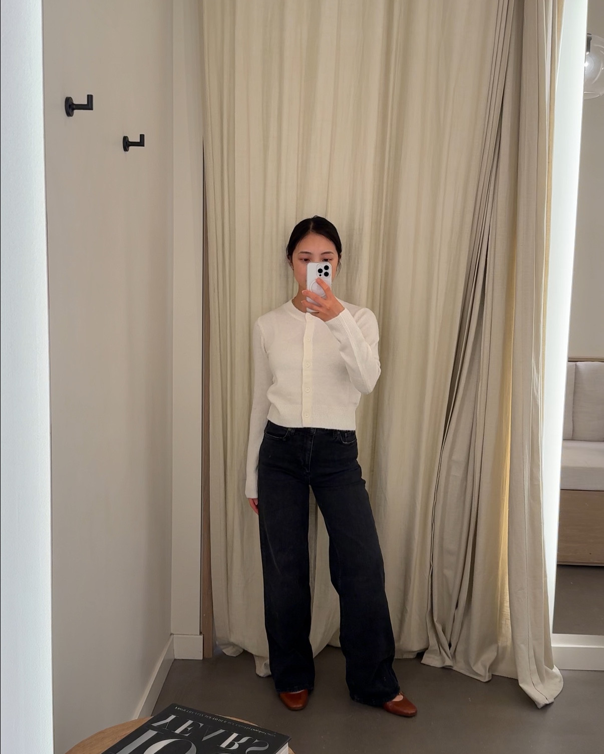 New favorite black jeans

#LTKstyletip #LTKasia #LTKkorea