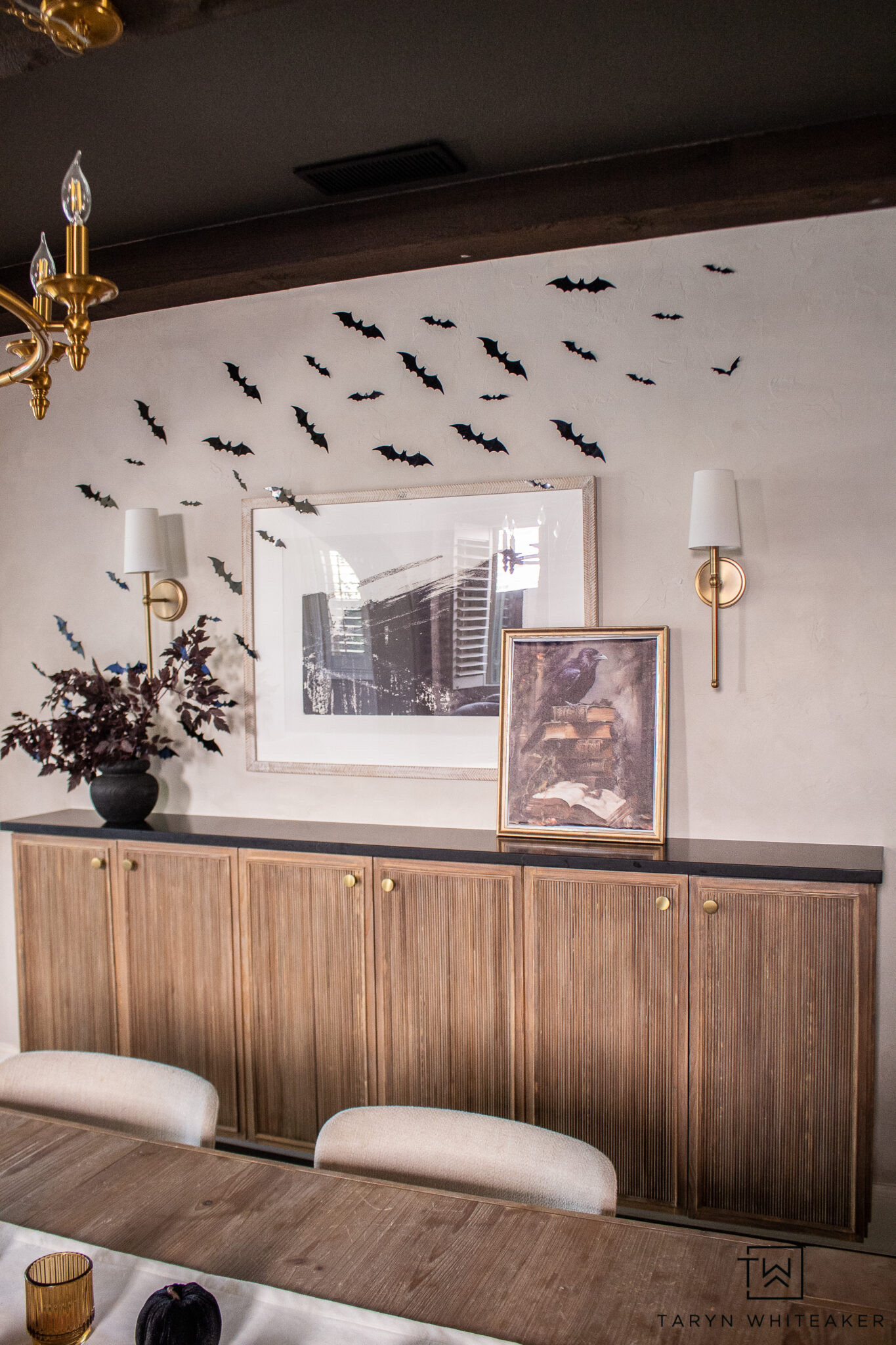 Spooky season is in the details 👻 A few simple Halloween touches are all it takes to make a space feel festive.

#LTKSeasonal #LTKHome