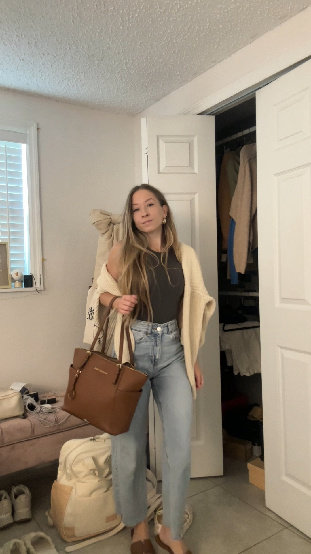 Casual summer jeans outfit ide👜🫶🏻

#LTKootd #LTKSeasonal