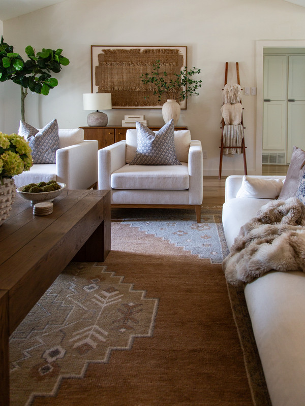 This room is proof that a few really good pieces can completely change a space!