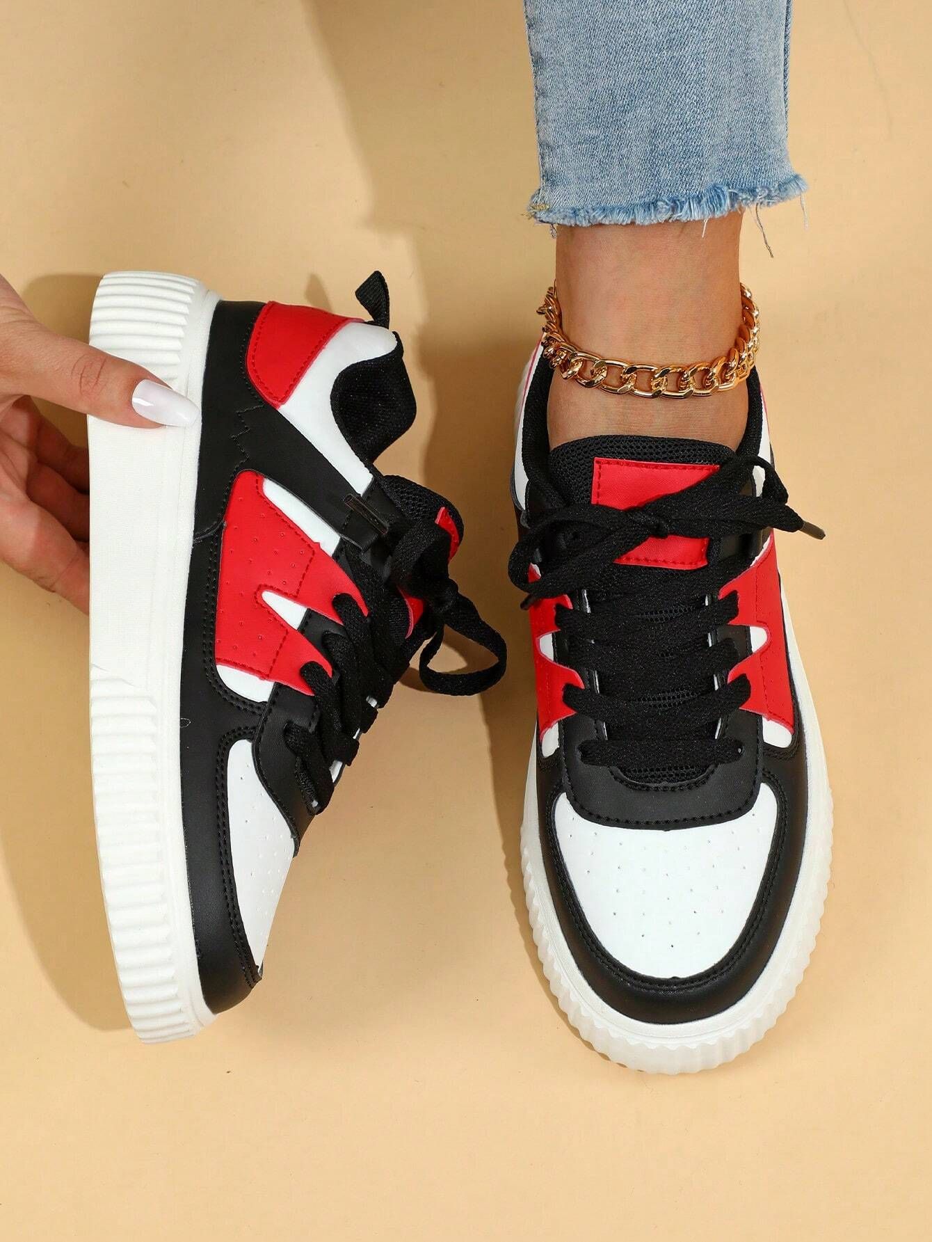 Unisex Fashionable And Comfortable Commuting Sneakers In White, Black, And Red Color Block Design | SHEIN