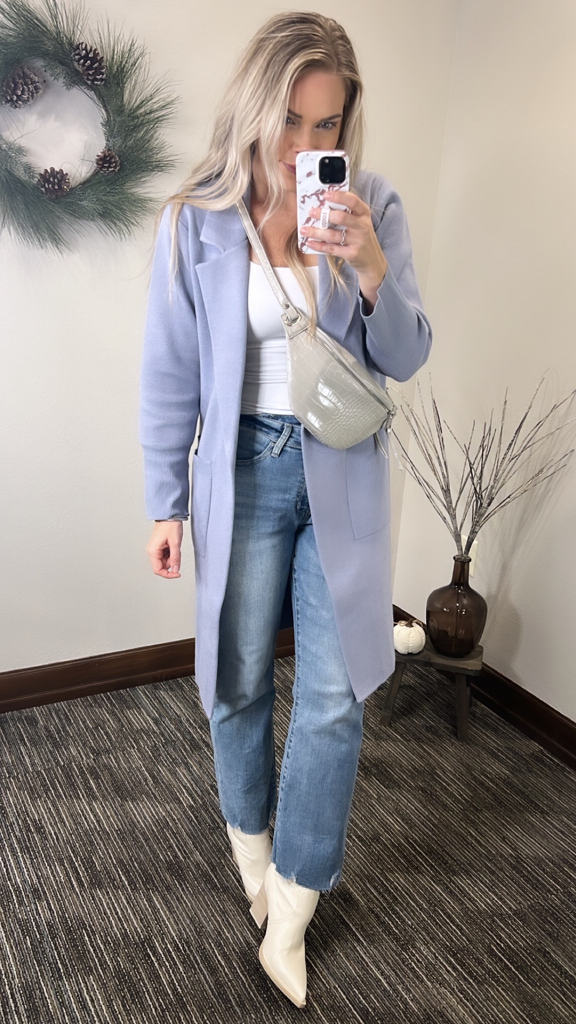 Medium coatigan, but could do the large. Small tank. True size 28 in jeans. Booties tts  

#LTKHoliday #LTKstyletip #LTKSeasonal