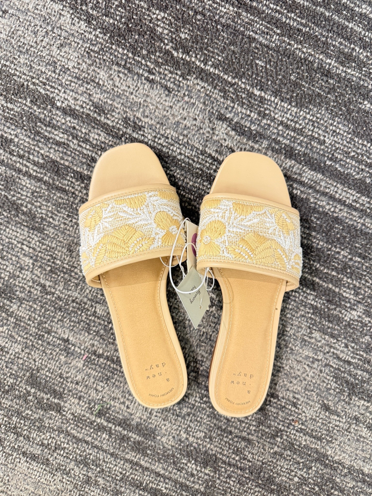 Target Sandals
Runs 1/2 small imo
Summer sandal
Shoe
Target

#LTKgrwm #LTKootd #LTKSaleAlert