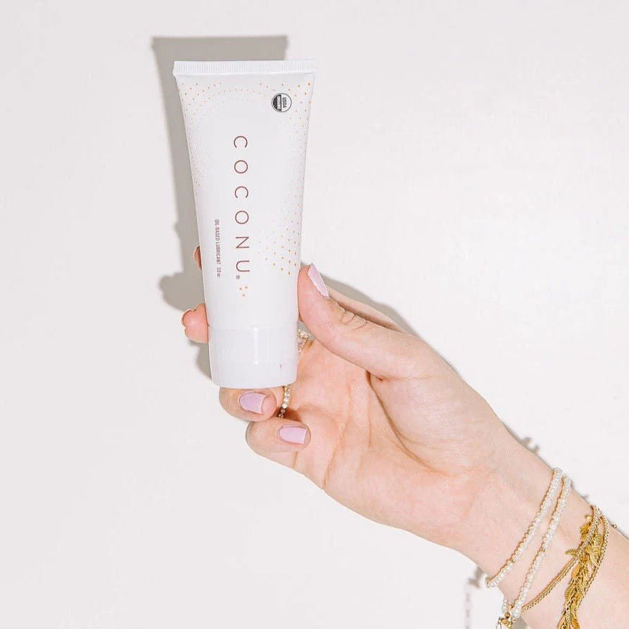Coconu Oil Based Lube | Mentionables