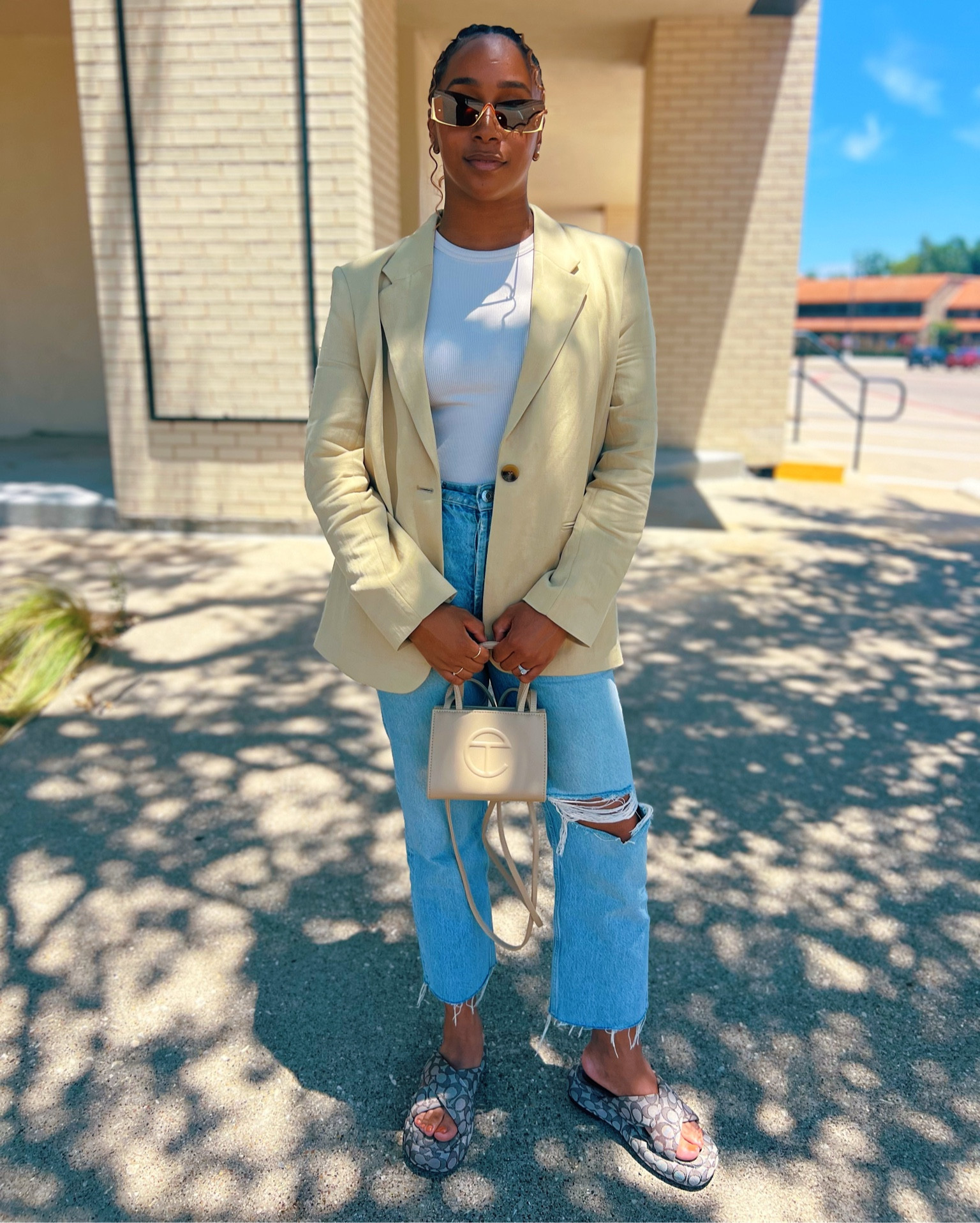 Found the most perfect butter yellow blazer 💛

#LTKFindsUnder50