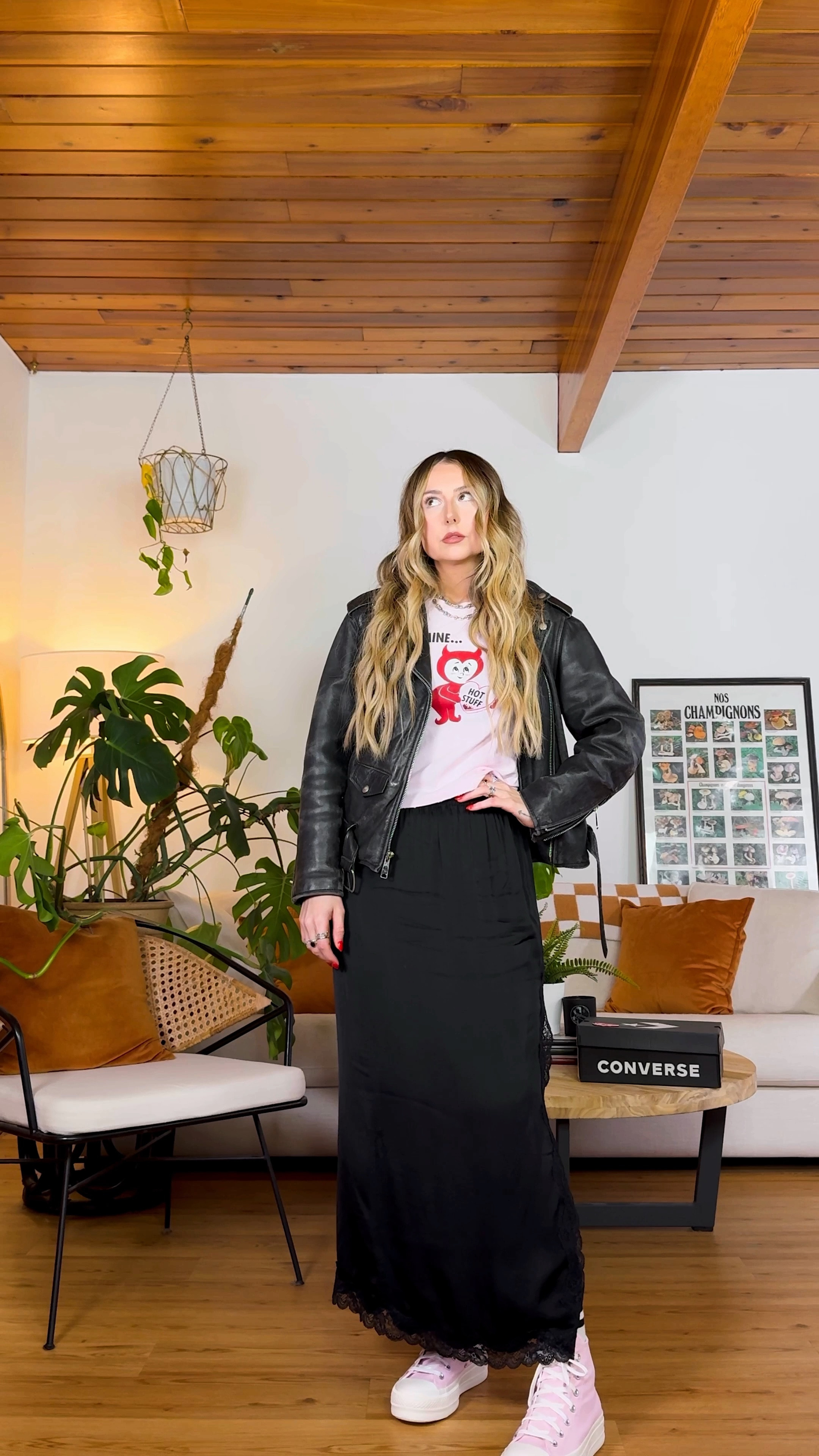 Finally the perfect black maxi side slit skirt.. and it’s on sale!!💖 I’m wearing a Small in the skirt and I have a 28” waist and I’m 5’5! I’m wearing a S in the tshirt as well! Code nicole15 for $$$ off the tee!



#LTKWatchNow #LTKSaleAlert #LTKShoeCrush