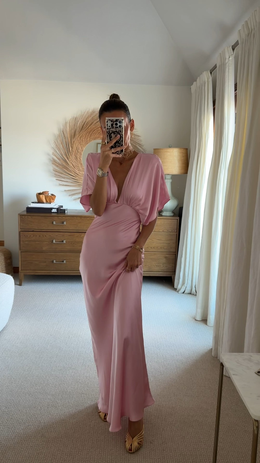 I’m loving this silhouette - the pink is perfect for Valentine’s Day but it comes in 16 colors ! Size xs - you can wear it for a party, Galentine’s, 

#LTKgrwm #LTKootd #LTKWedding