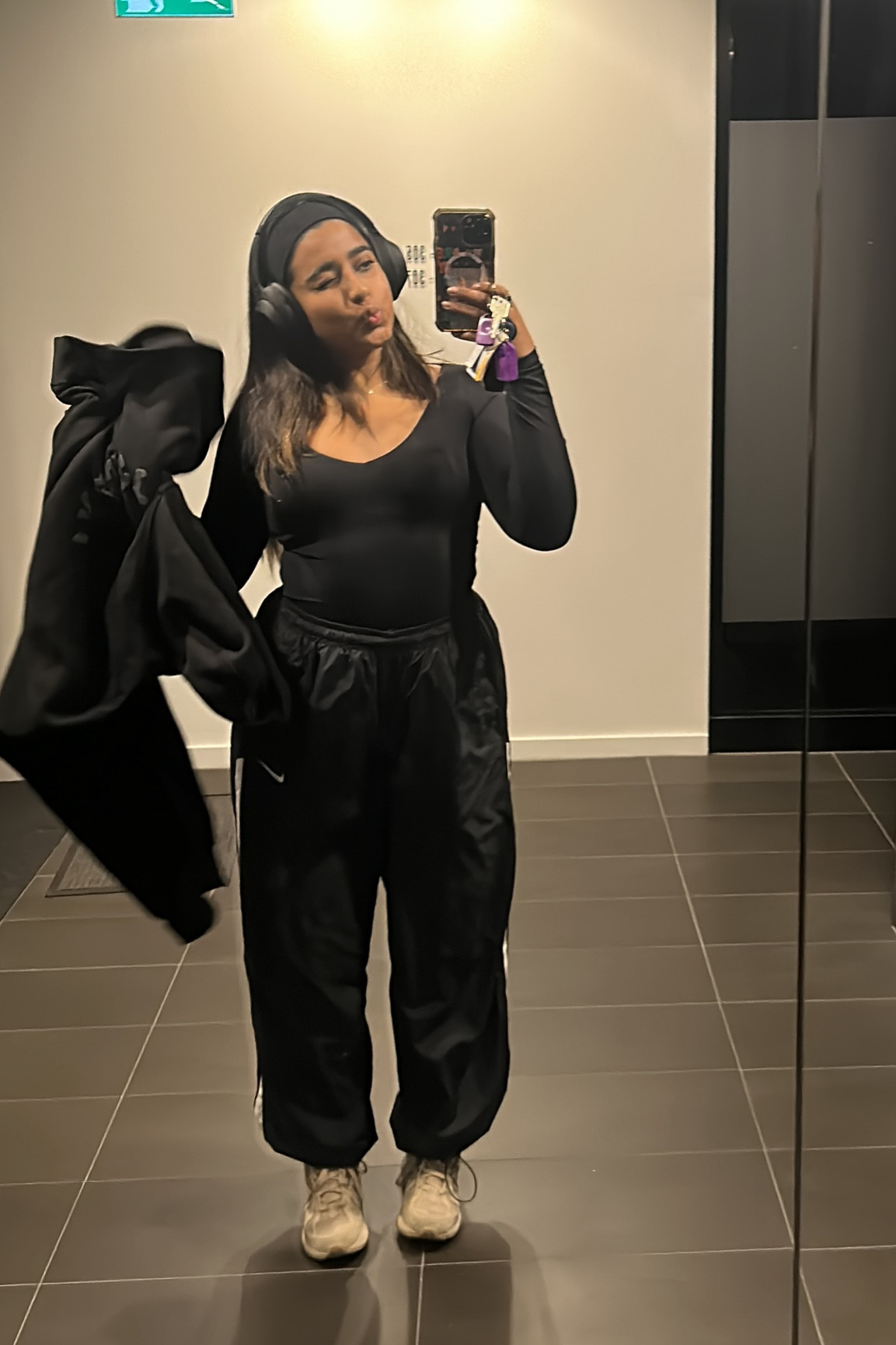 Time for a hot girl walk 

#LTKmidsize #LTKfitness
