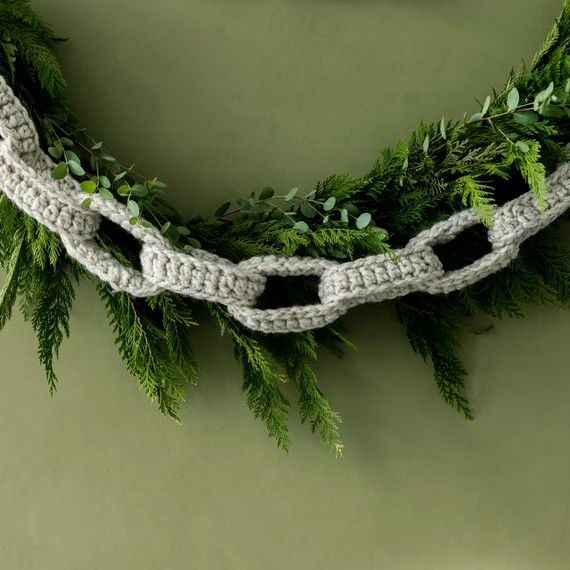 Amber Lewis Creator Collab Birchwood Cozy Crochet Garland - Etsy | Etsy (US)