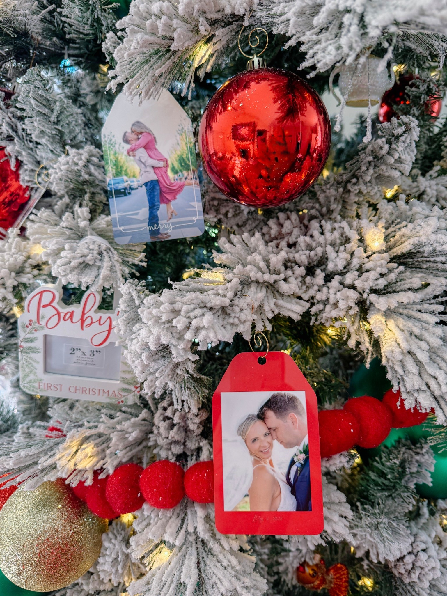 Another thoughtful gift idea - these metal (2 sided) ornaments are on sale for only $8 at Shutterfly right now! I started these for our family and gifted them using pictures from our wedding last year!

Baby’s first Christmas 
Family traditions 


#LTKBaby #LTKGiftGuide #LTKHoliday