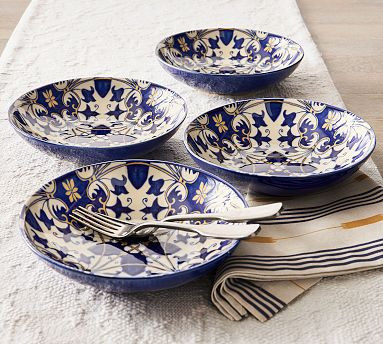 56 | Pottery Barn (US)