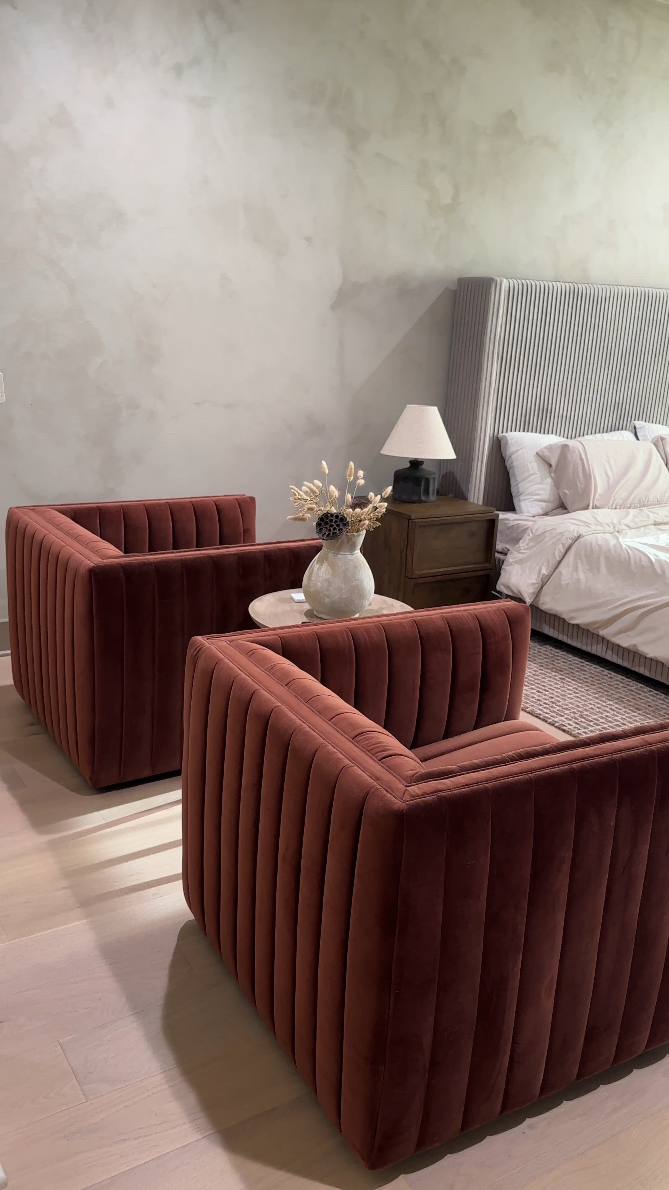 Wayfair’s Way Day sale is here! And everything in our master bedroom is on sale!

Velvet bed: 55% off 
3 leg end table: 44% off
Dresser: 30% off
Nightstand: 30% off 
Swivel Chair: 20%off 

#LTKSaleAlert #LTKHome