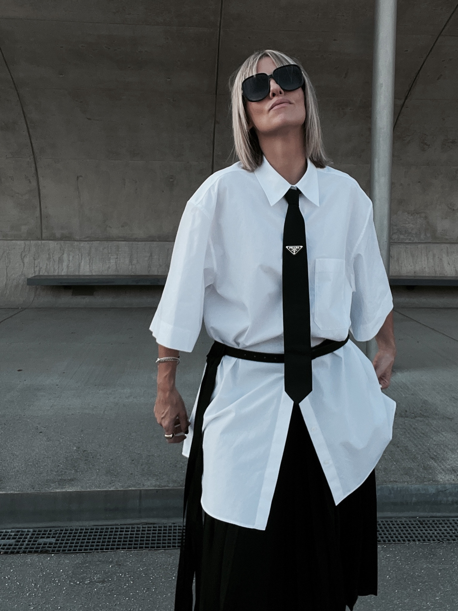 This white oversized shirt is actually a shirt dress but I love to use my garments in different ways. So I styled this dress together with a pleated skirt, a tie and a belt for a more structured silhouette 🤍

#layering #summeroutfits #blackandwhite #minimalstyle #wardrobestaples #lessismore


#LTKsummer #LTKeurope #LTKstyletip