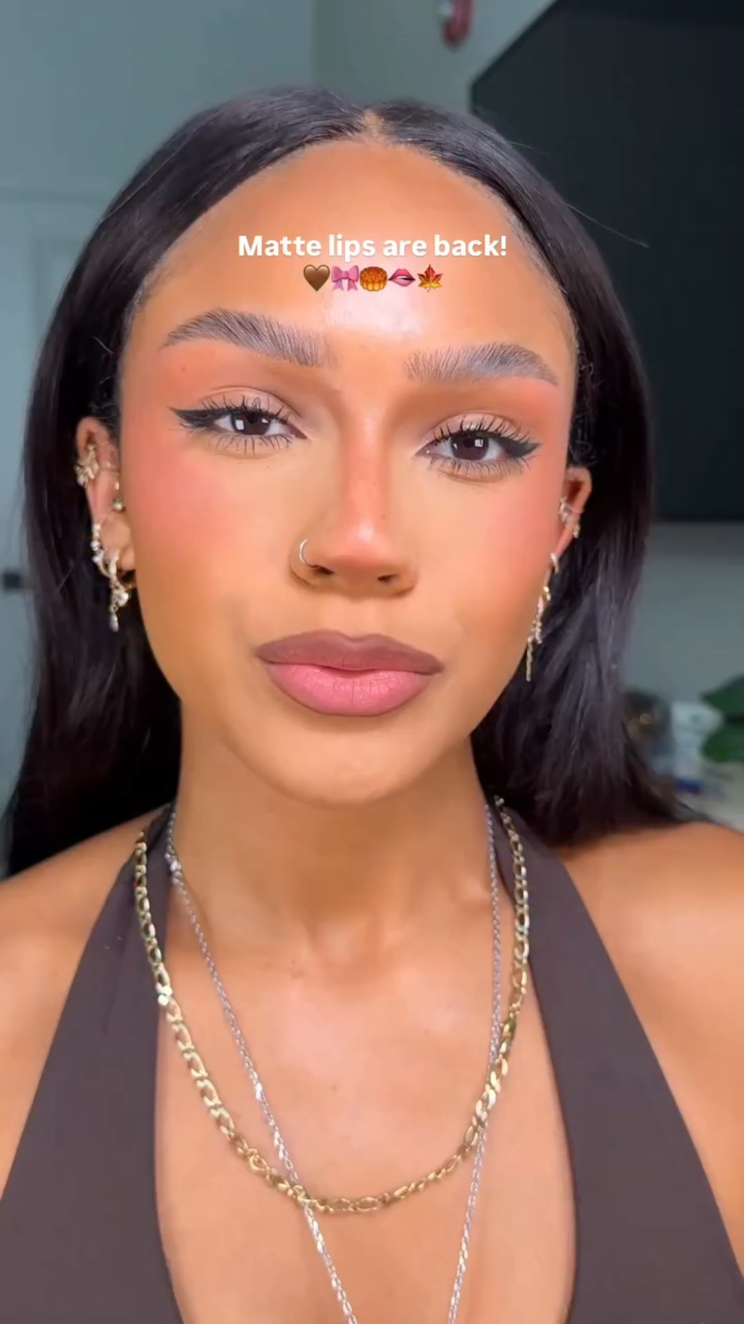 They are 100% making a comeback! And I’m here for it!!! #lipstick #mattelipstick #mattelips #falllipcolor