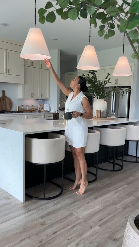 The final touch on our kitchen renovation was these linen island pendants and WHEW! Stunning is an understatement 🤩 

#LTKhome