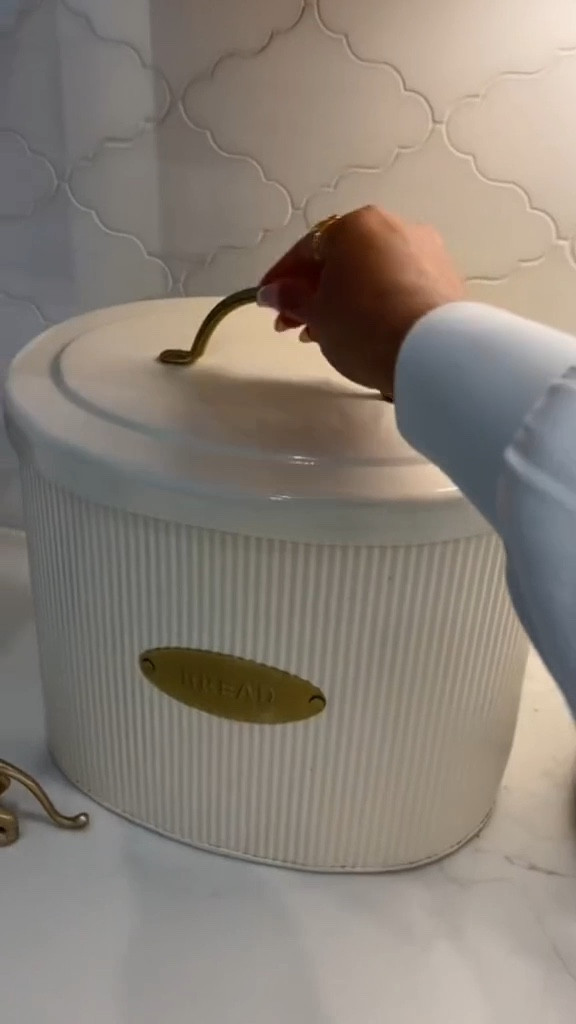 My bread box, toaster and plates 

#LTKhome