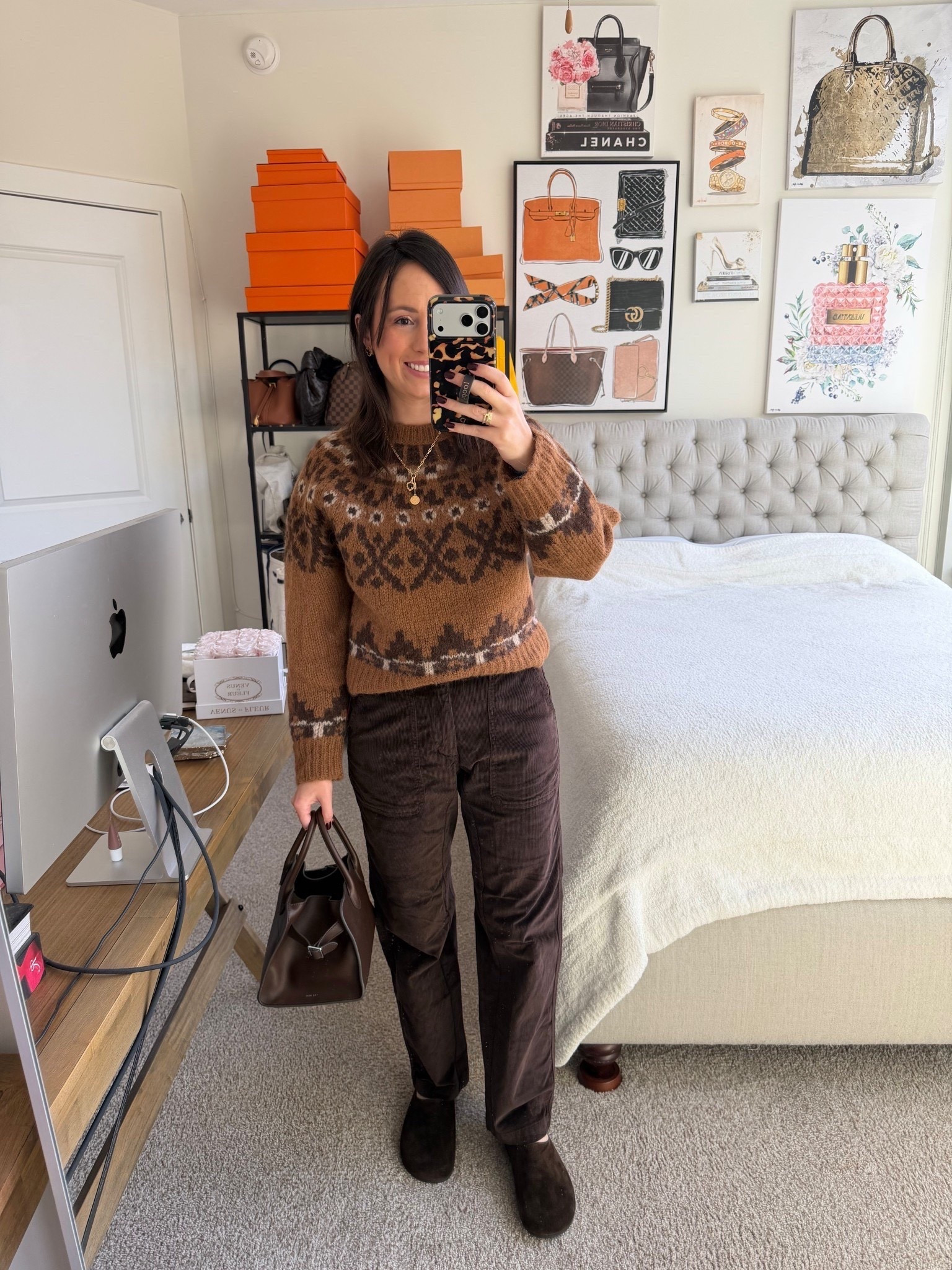 Chocolate brown fall outfit 🤎 obsessed with this fair isle sweater and corduroy combo! Also these mules are soooo good.



#LTKootd #LTKFindsUnder100 #LTKSeasonal