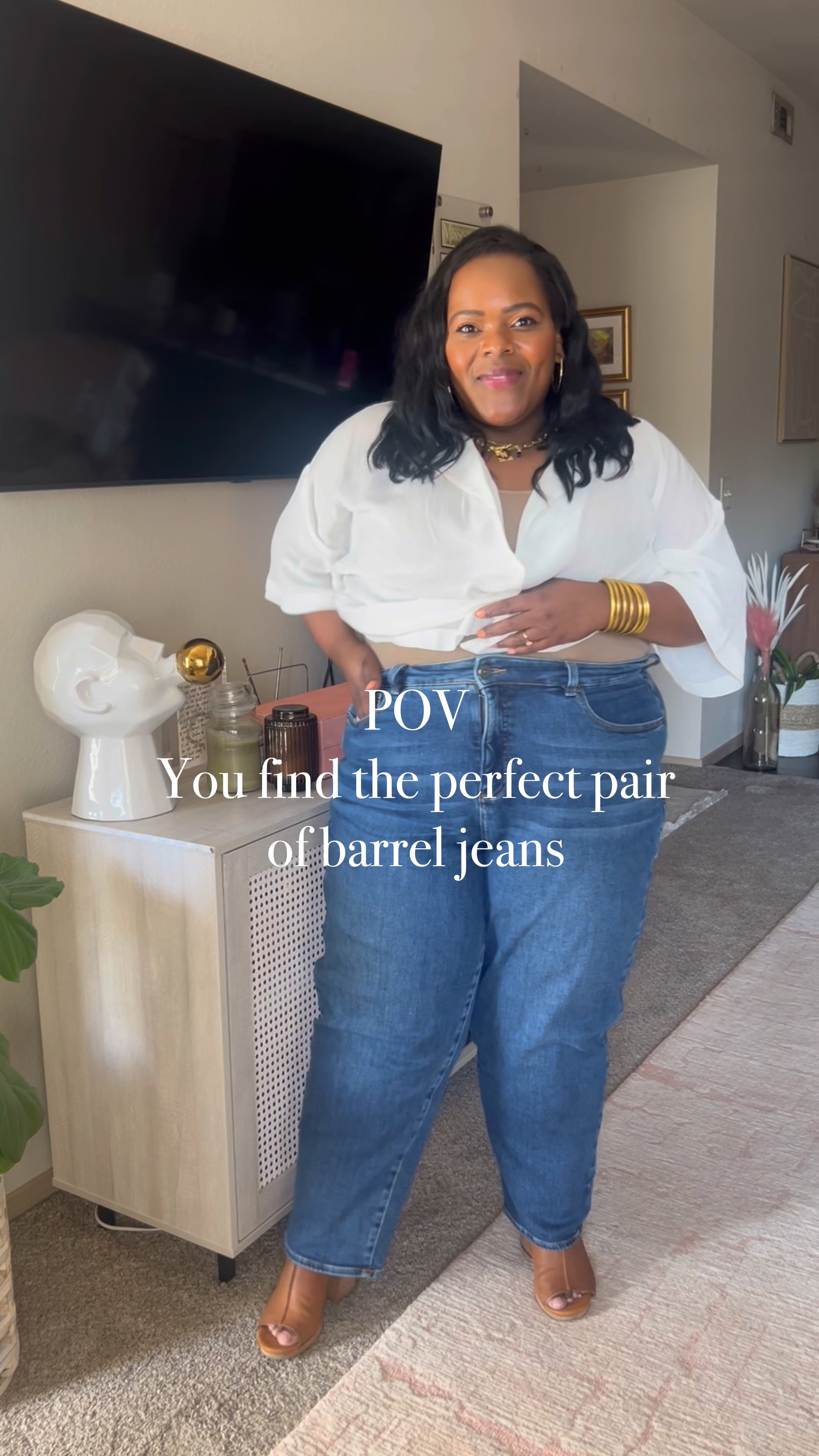 Barrel jeans from Universal standard / denim / midsize / size 14 / jean style @leliassoutherncharm

Use code: INFS-AMBNICOLE for 10% off 👖 

#LTKMidsize #LTKStyleTip #LTKPlusSize
