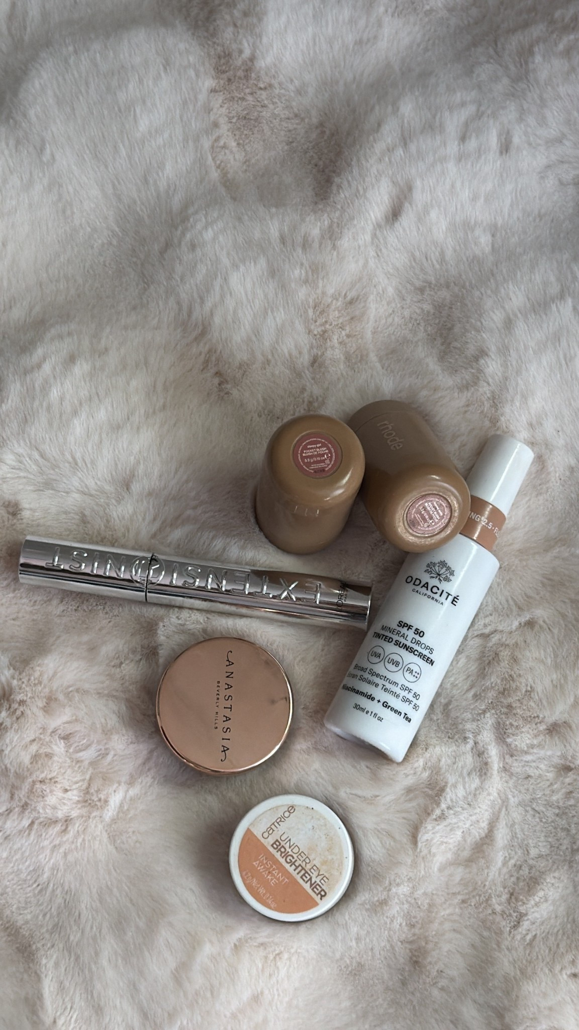 Every day, Makeup

#LTKgrwm #LTKFindsUnder50 #LTKBeauty