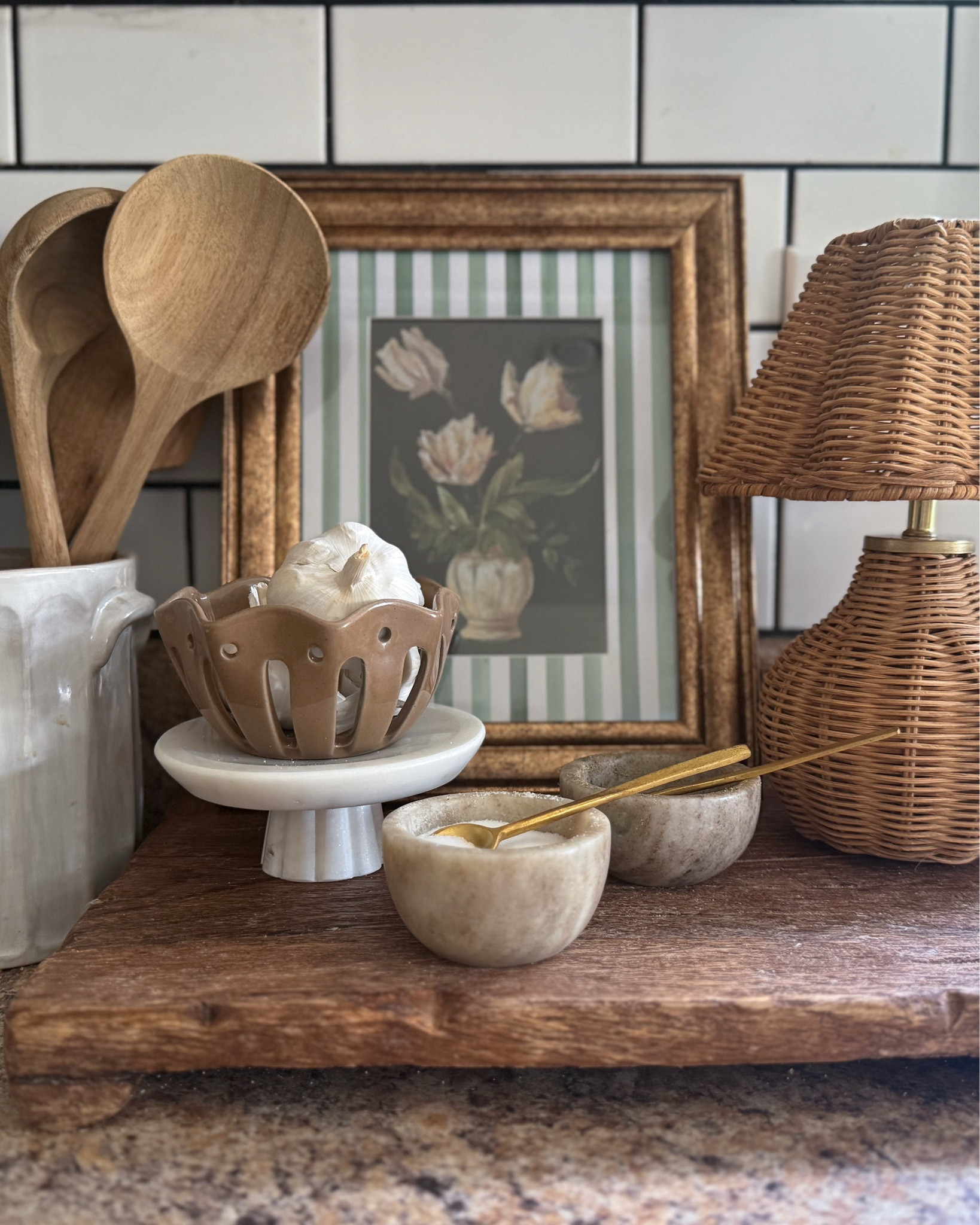 The cutest little trinket marble riser styled 2 ways in my kitchen! 🤍

#LTKSaleAlert #LTKSeasonal #LTKHome