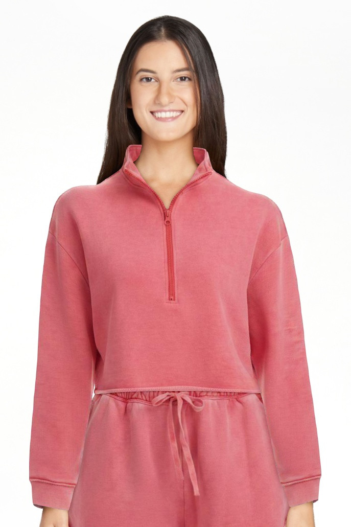 Mills by Millie Bobby Brown Women's Cropped Quarter-Zip Sweatshirt with Raw Edge, Sizes XXS-XXL | Walmart (US)