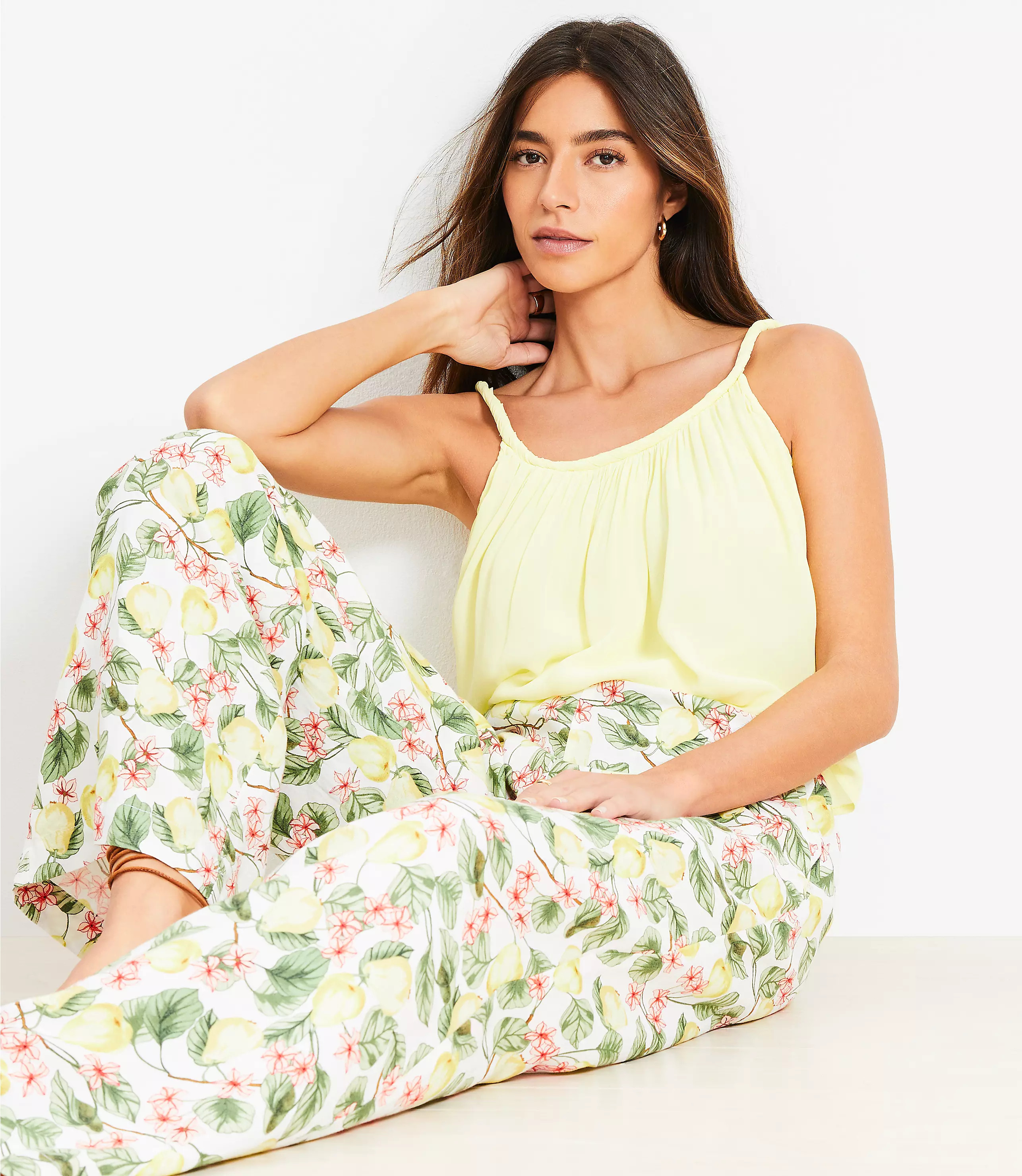 Blossom Pull On Wide Leg Pants in Linen Blend | LOFT