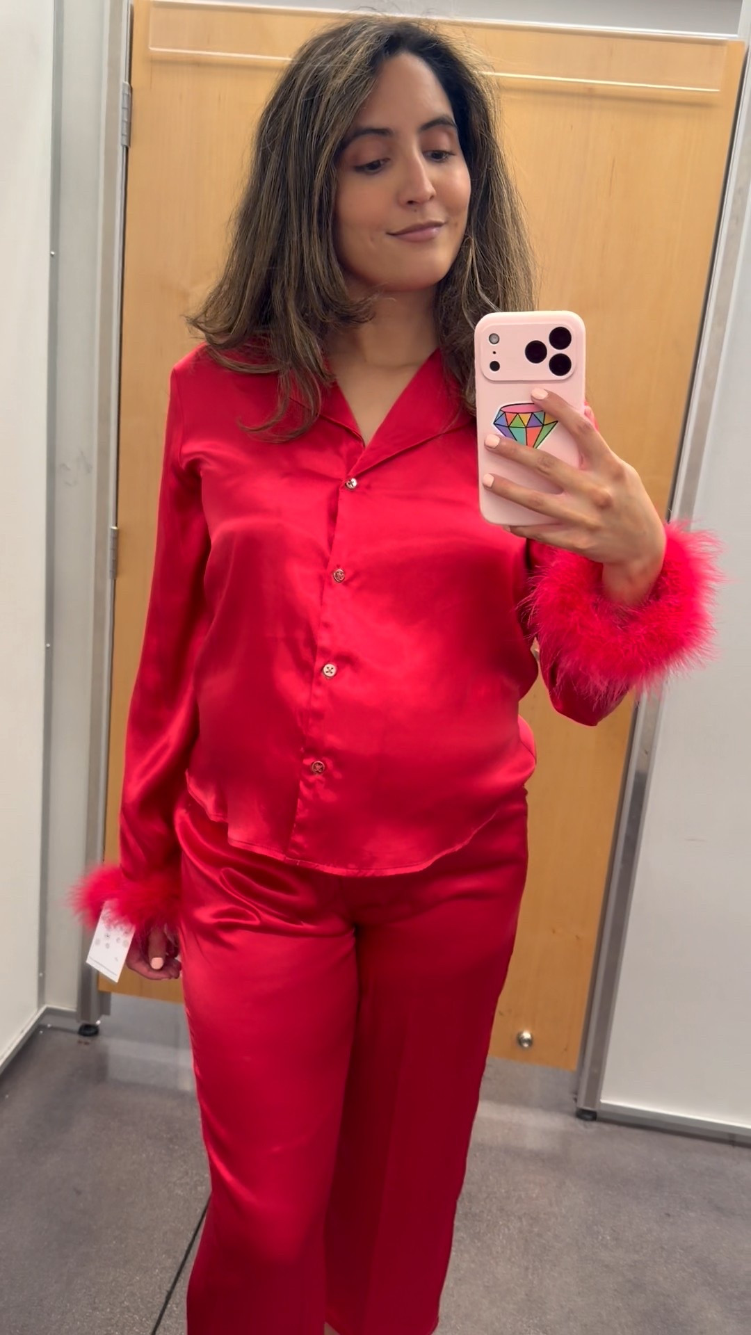 Christmas pajamas make a cute gift idea for her

#LTKHoliday #LTKootd #LTKGiftGuide