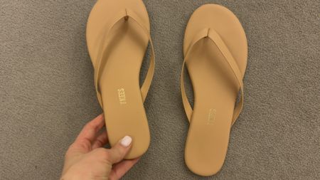 Comfortable sandals (I sized up from a 9 to a 10) 
TKEES 

#LTKSwim #LTKShoeCrush #LTKStyleTip