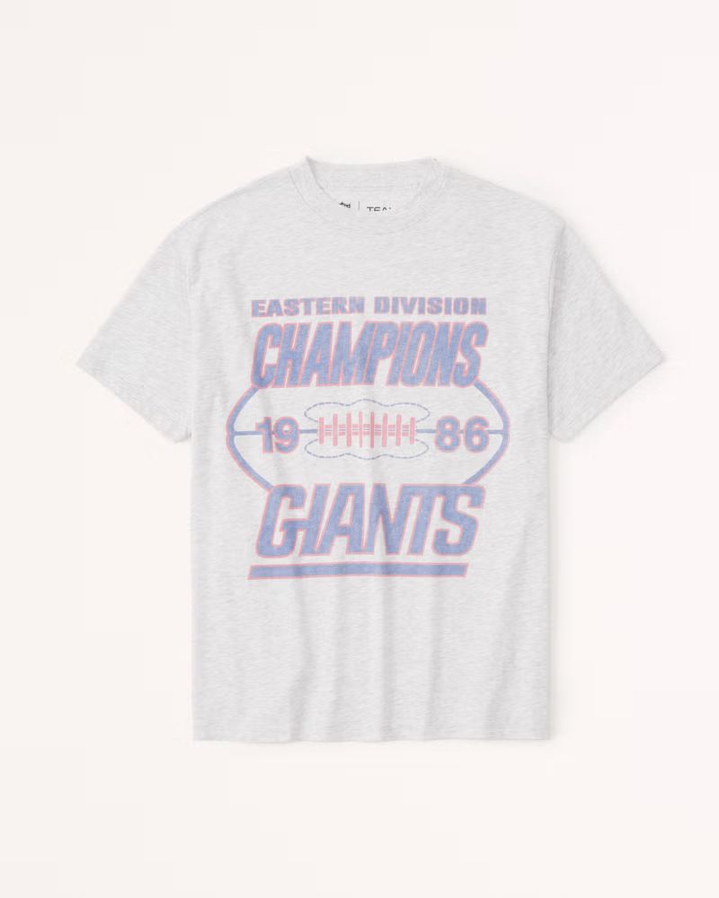 Oversized Boyfriend New York Giants Graphic Tee | Abercrombie & Fitch (US)