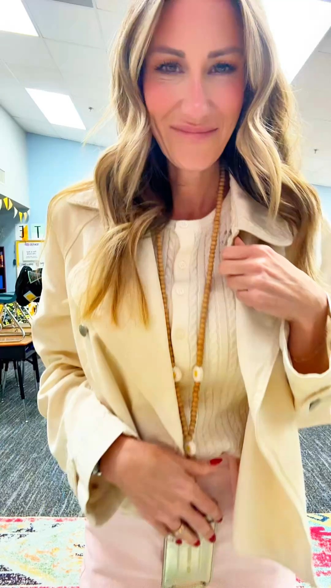 Had to tell affordable fashion! The cutest little teacher fit. I love the stretchy pants and the woven detail of the top. I am in a size XXS! ￼#walmart #walmartfashion #teacheroutfit 