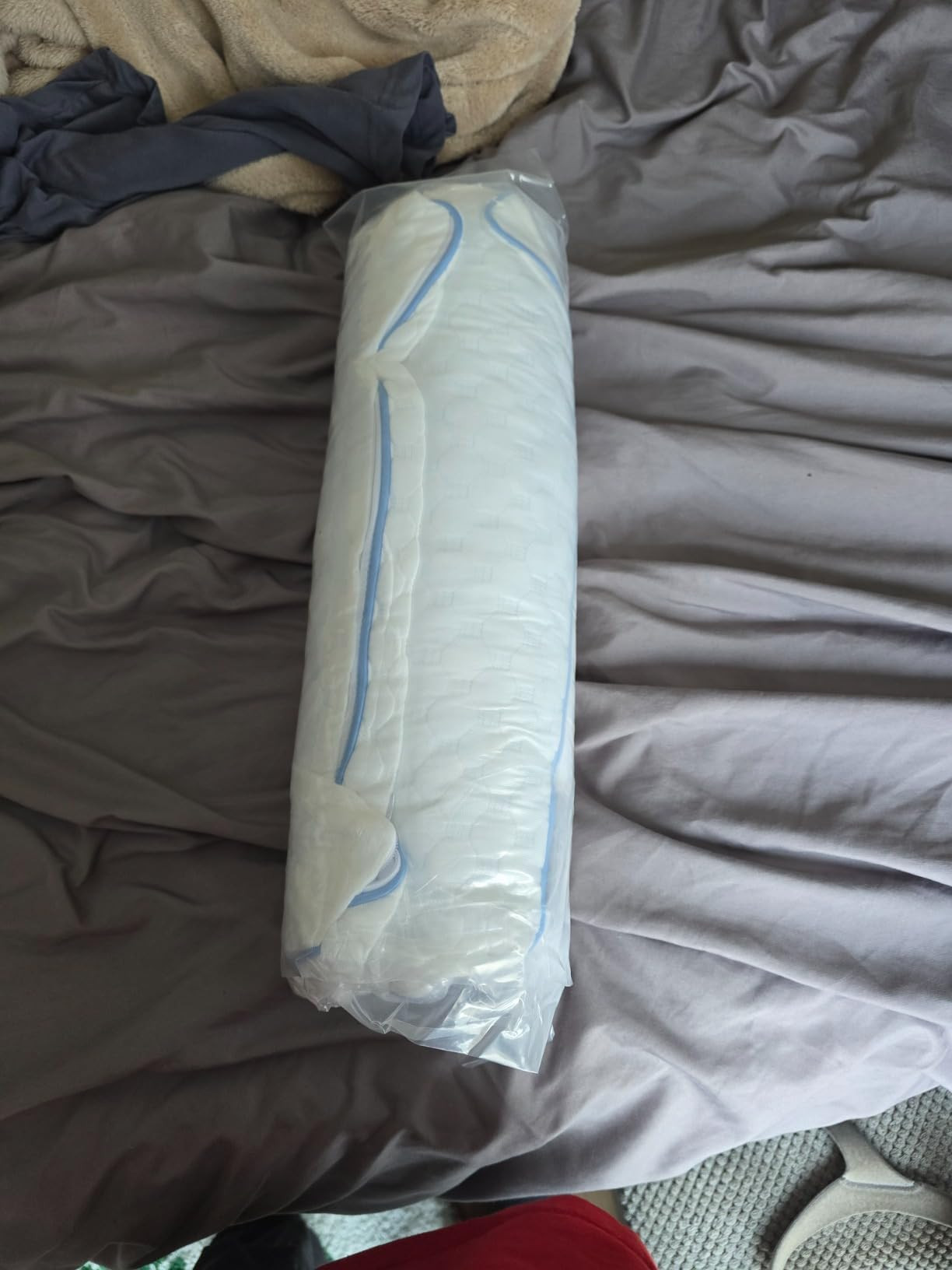 VVZ Cooling Shredded Memory Foam Pillows Queen Size 2 Pack, Adjustable Firm Bed Pillows for Side ... | Amazon (CA)