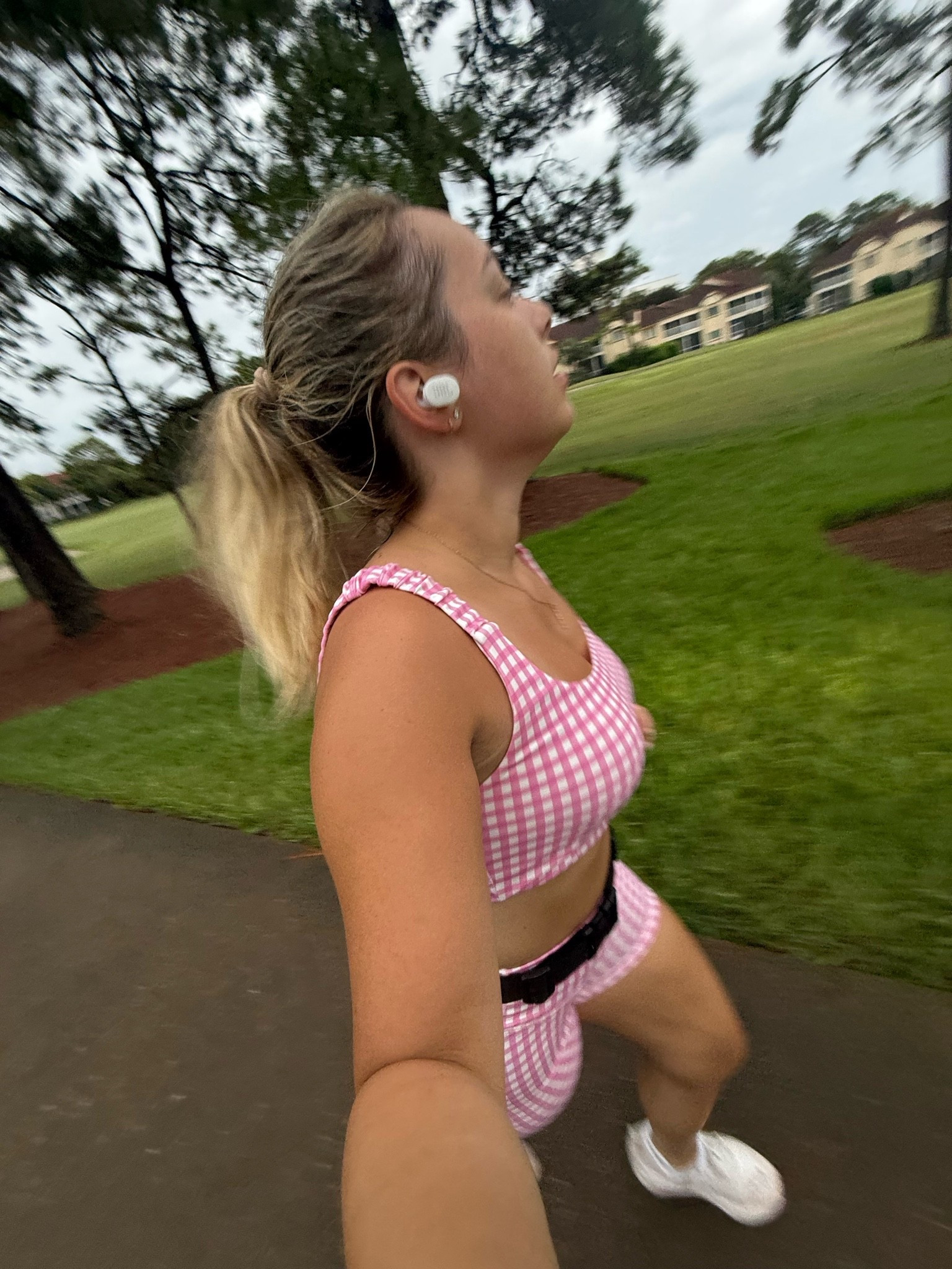 Beach Run OOTD

#LTKootd #LTKmorningroutine #LTKActive