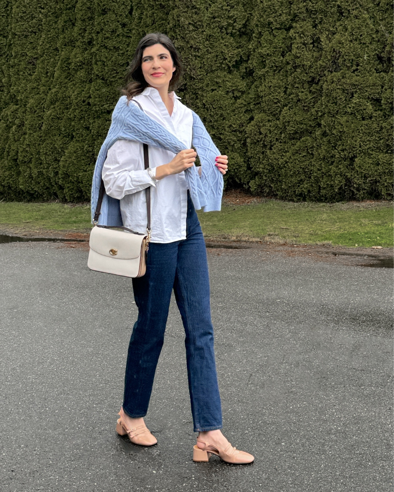 Spring outfit 
Jeans are on sale! 25% off! 

#LTKfindsunder100 #LTKshoecrush #LTKSpringSale