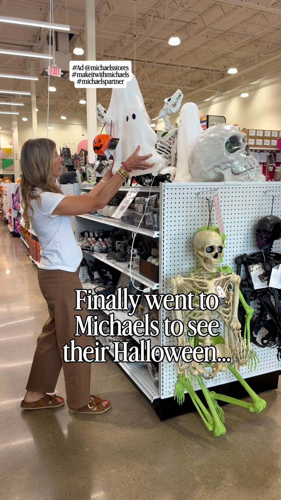 Seriously Michaels had one of the biggest Halloween selections I’ve seen in store. I loved that there were so many different collections and they all felt completely different, so there was really something for every style. The wicker pieces and all the oversized outdoor stuff were definitely my favorites.

#Ad @michaelsstores #makeitwithmichaels #michaelspartner

#LTKSaleAlert #LTKHome