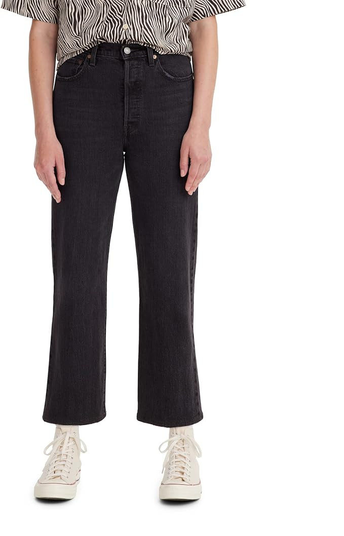 Levi's Women's Premium Ribcage Straight Ankle Jeans | Amazon (US)