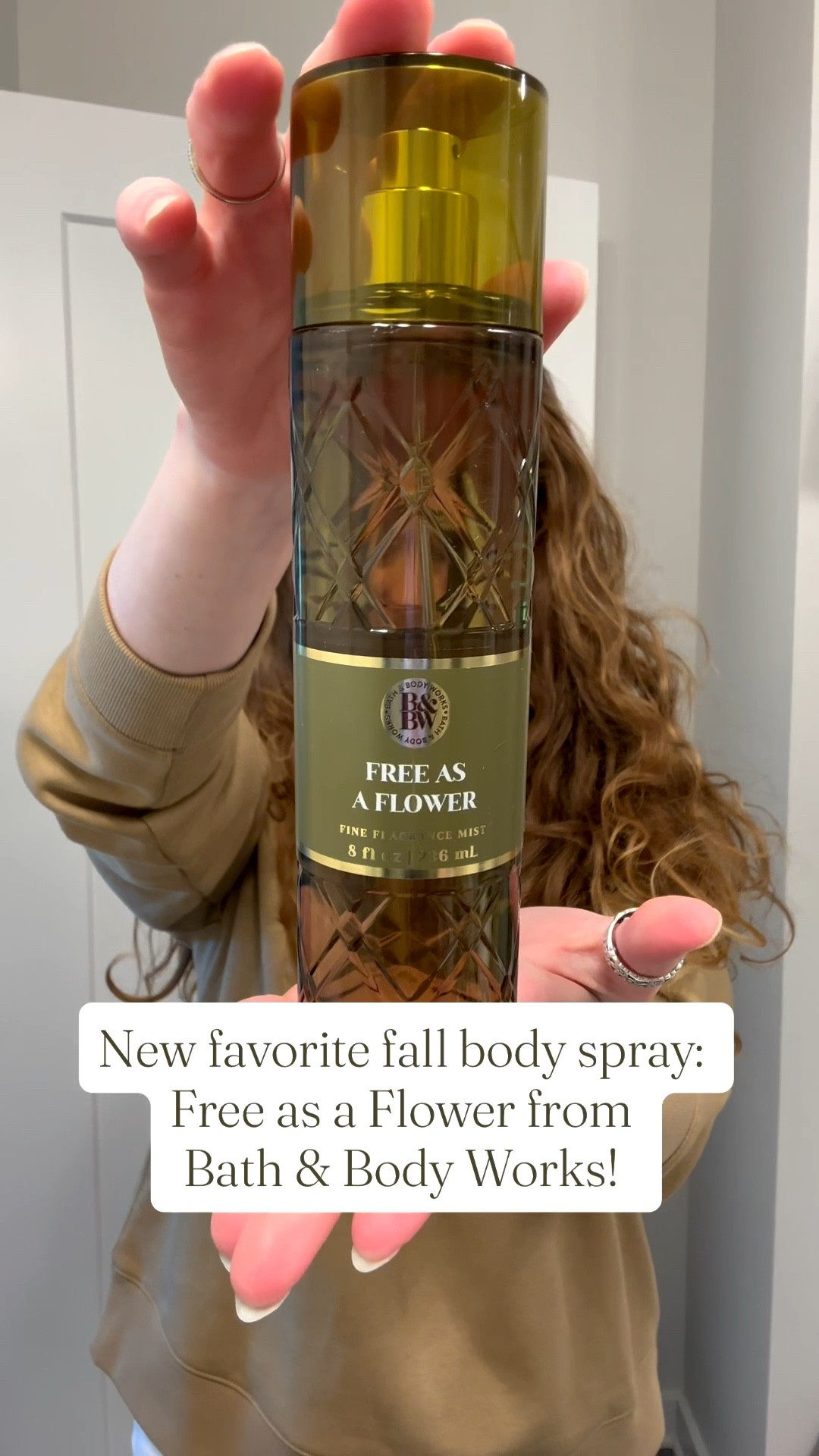 My newest body spray!! I love having a scent to layer with my perfume that’s a little lighter & good for every day. The Bath & Body Works body sprays are perfect for this!! They also last FOREVER…such a good deal!! This one is great for fall, and layers well with my Clinique Happy!! 🧡