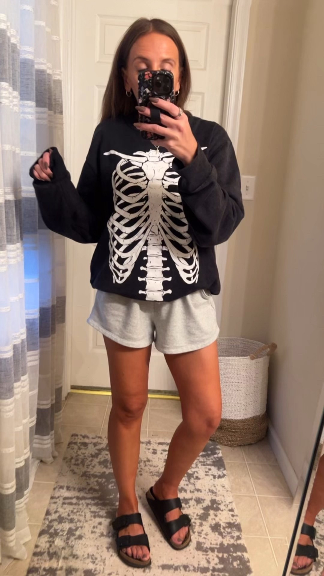 This enzyme washed skeleton crew neck is only $10!! Wearing size M in men’s for an oversized fit 

#LTKFindsUnder50 #LTKSeasonal #LTKOver40