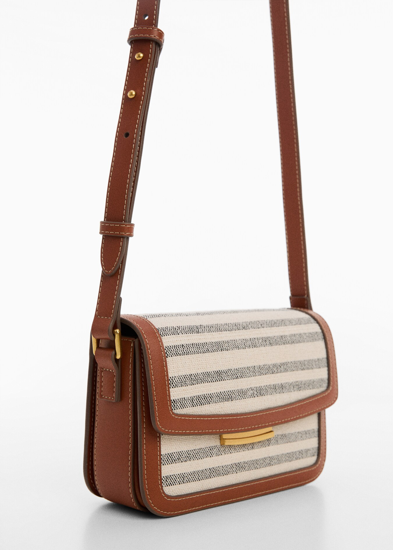 Crossbody bag with flap | MANGO (UK)