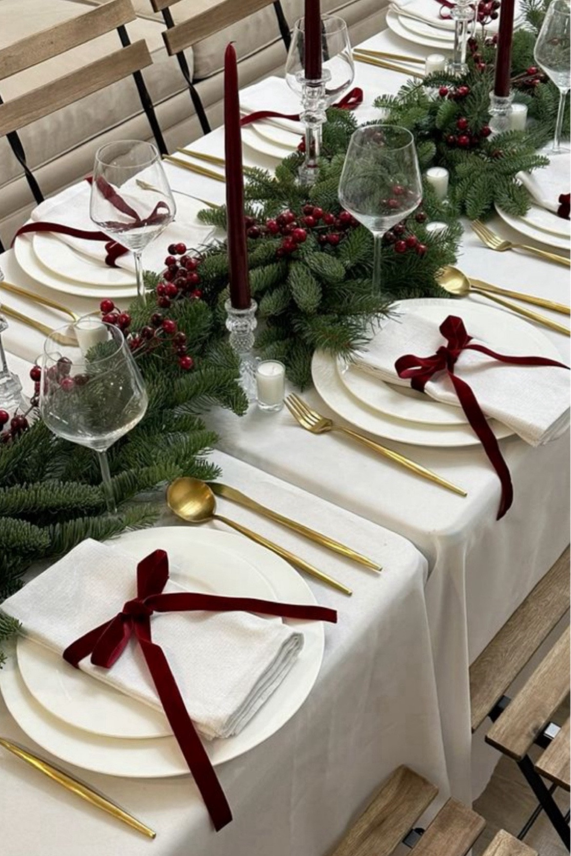 Christmas table setting, tablescape

#ltkholiday #christmas #christmasdecor #christmasdecorations #ltkhome #ltkcyberweek #holidaytable #christmastable 

#LTKcasa #LTKsale #LTKcanada