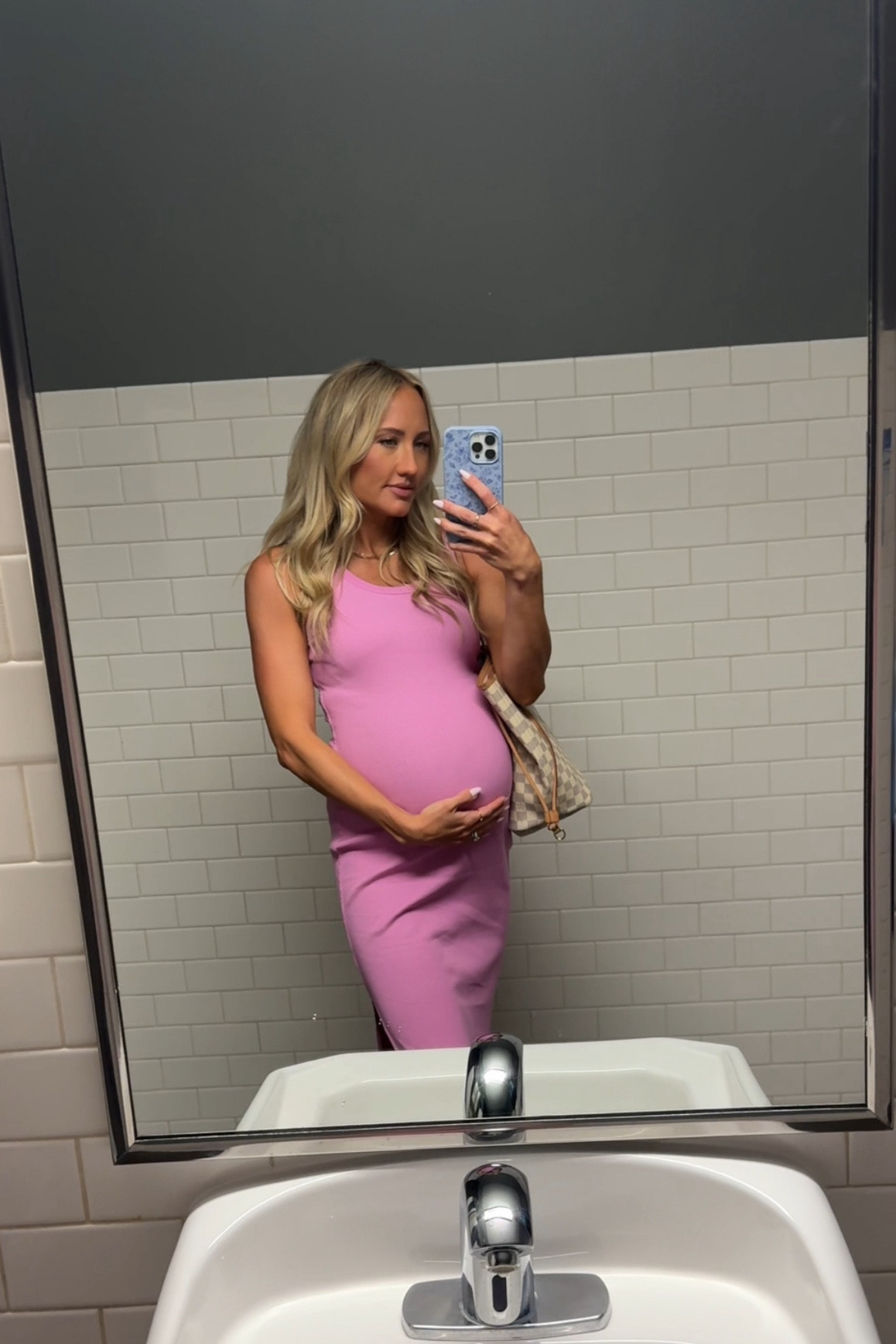 target dress that is bump friendly 🫶🏻

#LTKMidsize #LTKFindsUnder50 #LTKBump