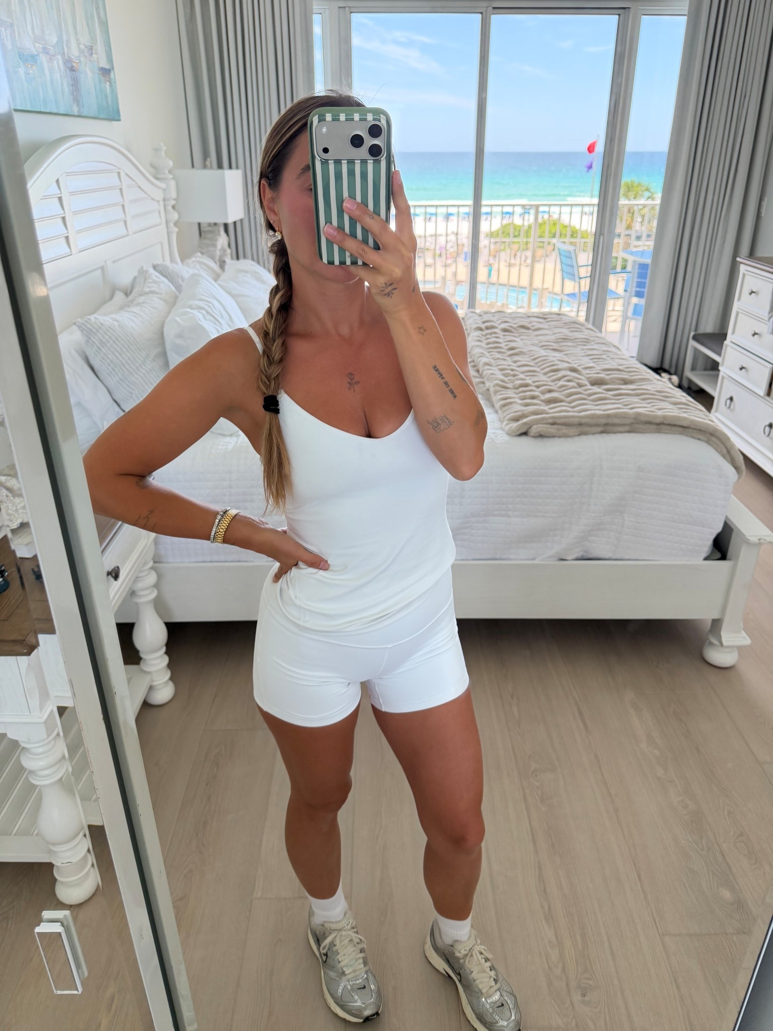 All white @lululemon align outfit for spring/summer is a MUST. Shorts size 04 & tank 06! #lululemoncreator #ad
